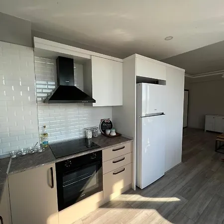 Scenic Flat With Shared Pool In Διαμέρισμα Milas